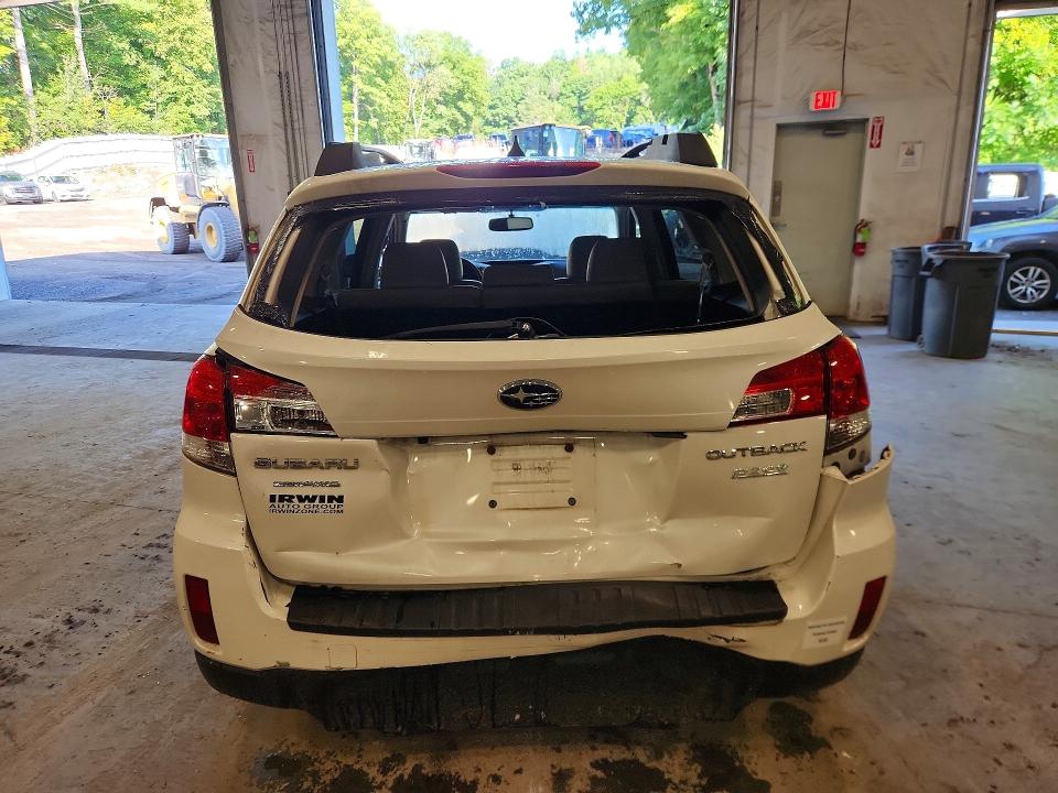 Photo 6 from auction – 2014 SUBARU OUTBACK with VIN 4S4BRBMCXE3323052