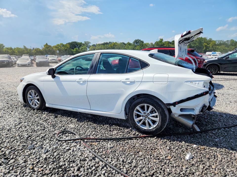 Photo 2 from auction – 2025 TOYOTA CAMRY with VIN 4T1DAACK2SU204999