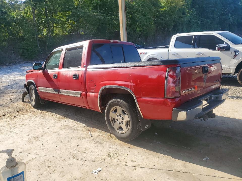 Photo 2 from auction – 2005 CHEVROLET SILVERADO with VIN 2GCEC13T551115536