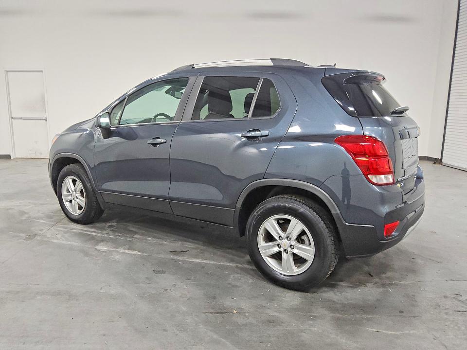 Снимка 2 от търг – 2021 CHEVROLET TRAX с VIN KL7CJPSB6MB339614