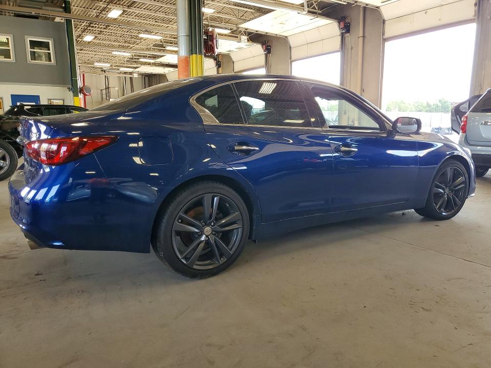 Photo 3 from auction – 2019 INFINITI Q50 with VIN JN1EV7AR2KM590925