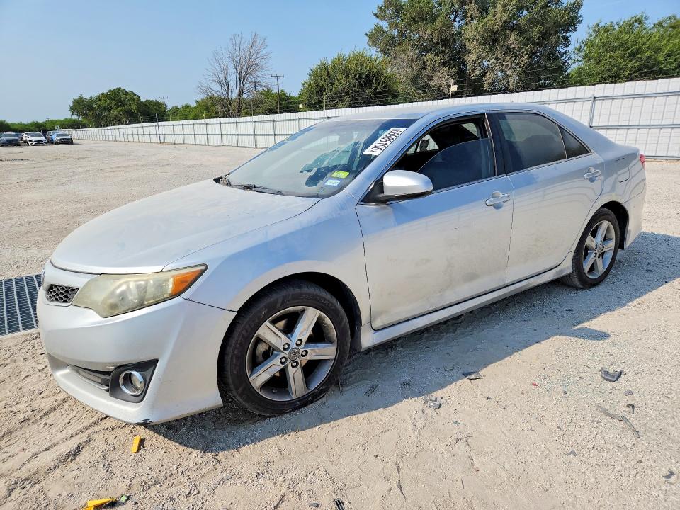 2013 TOYOTA CAMRY - Търг №66986106