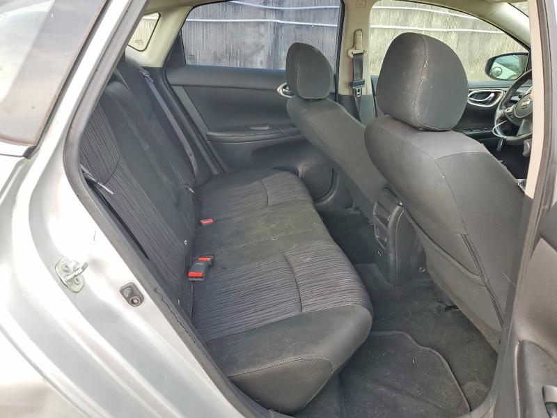 Photo 10 from auction – 2019 NISSAN SENTRA with VIN 3N1AB7AP0KY319154