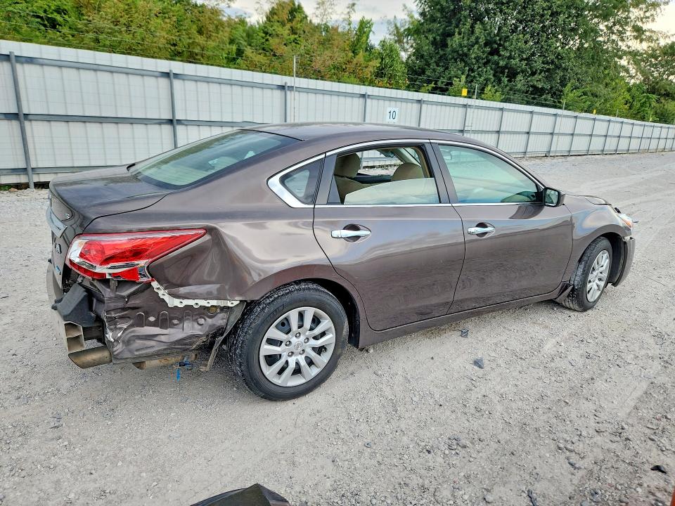 Photo 3 from auction – 2013 NISSAN ALTIMA with VIN 1N4AL3AP3DC274456