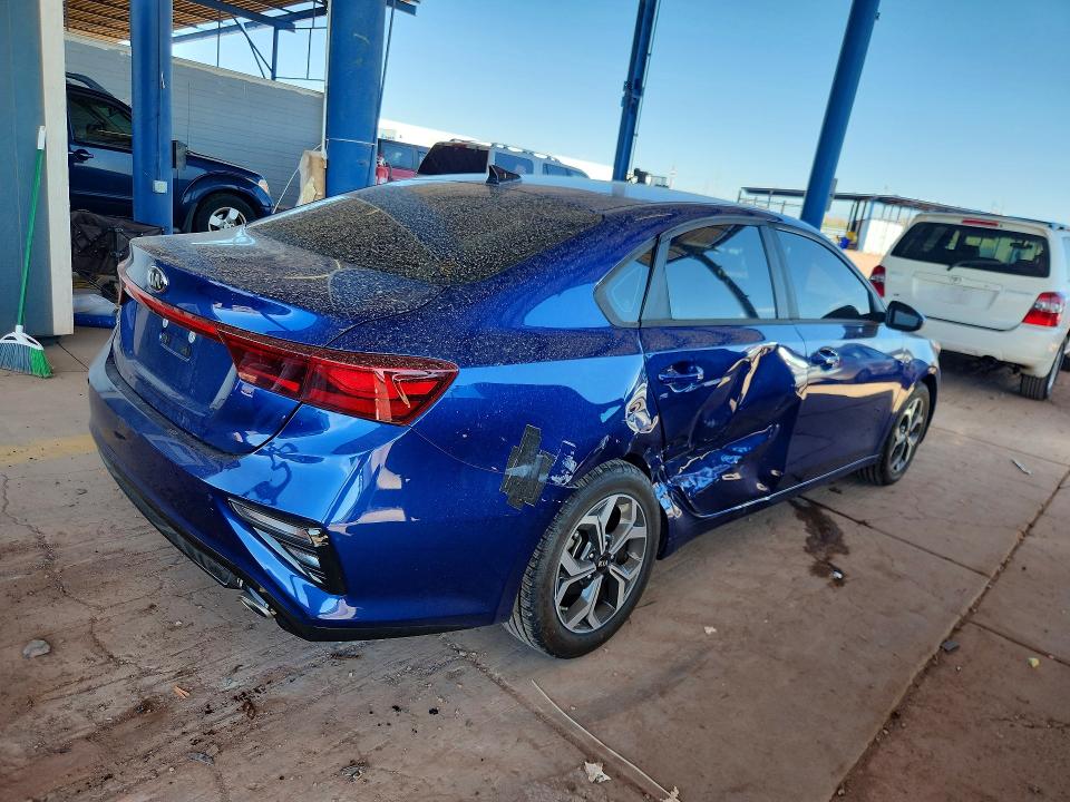 Photo 3 from auction – 2020 KIA FORTE with VIN 3KPF24AD6LE185051