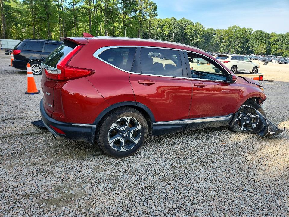 Photo 3 from auction – 2017 HONDA CR-V with VIN 5J6RW2H96HL044836