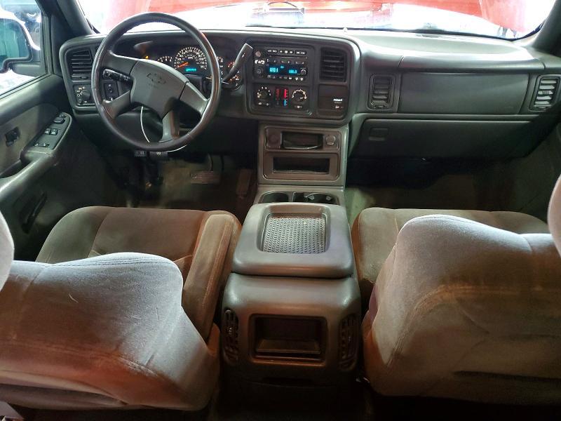 Photo 8 from auction – 2003 CHEVROLET SILVERADO with VIN 2GCEK19T831130913