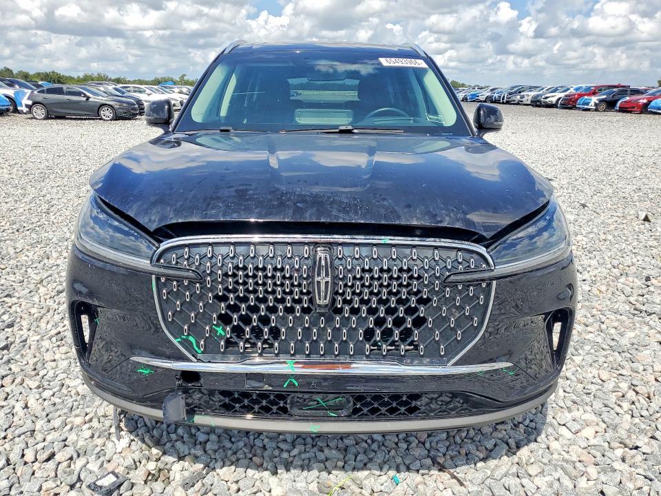 Photo 5 from auction – 2025 LINCOLN AVIATOR with VIN 5LM5J6WC5SGL16231