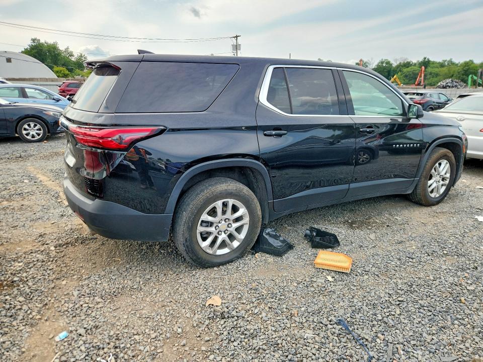 Photo 3 from auction – 2022 CHEVROLET TRAVERSE with VIN 1GNERFKW2NJ144299