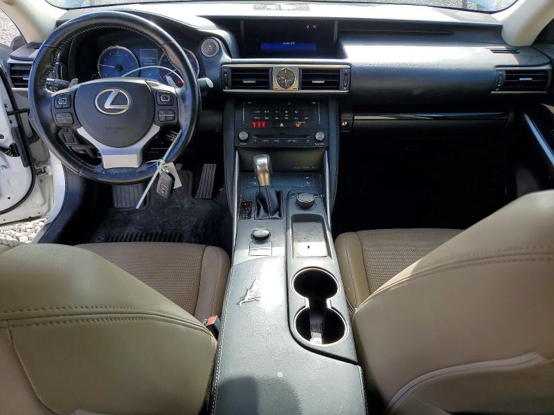 Photo 8 from auction – 2017 LEXUS IS with VIN JTHCM1D25H5016100