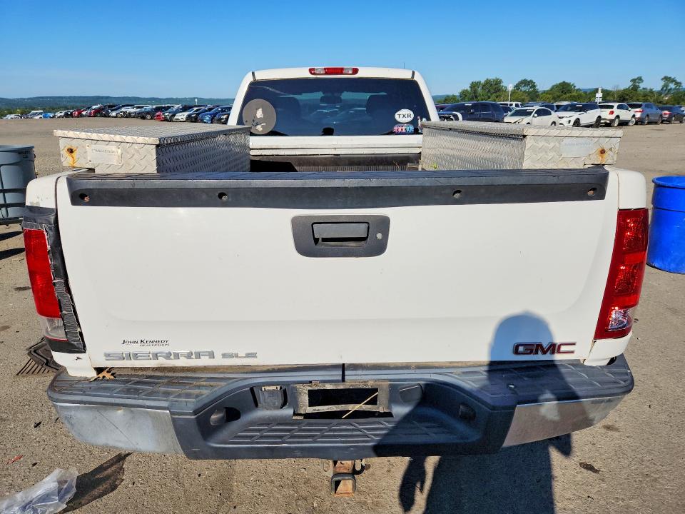 Photo 6 from auction – 2007 GMC NEW SIERRA with VIN 1GTEK19J87E542574