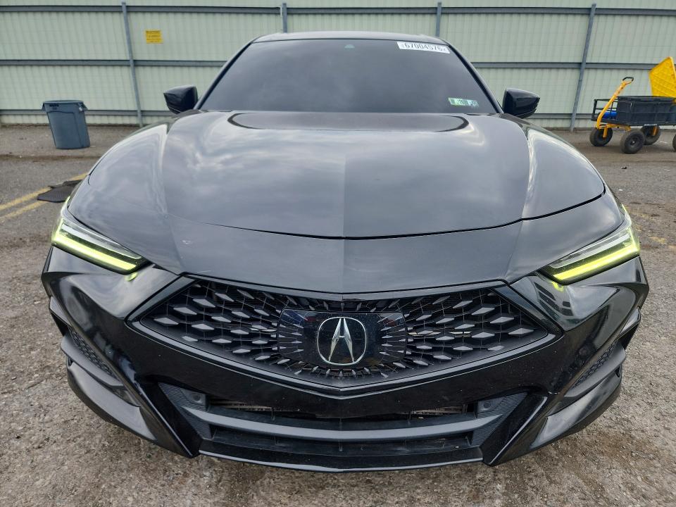 Photo 5 from auction – 2021 ACURA TLX with VIN 19UUB5F58MA006416