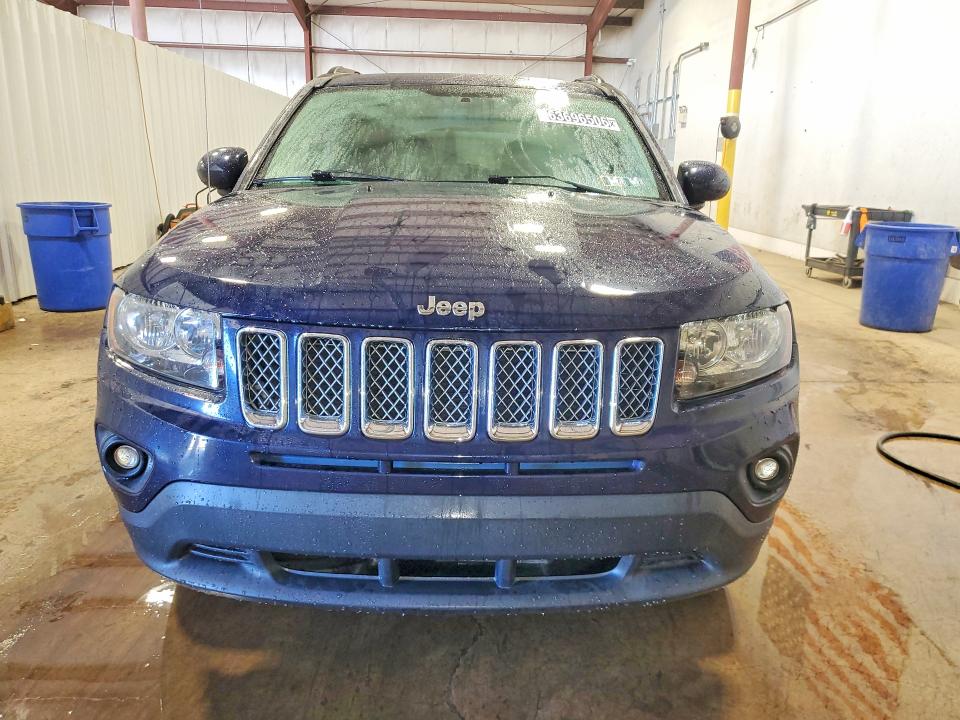 Photo 5 from auction – 2014 JEEP COMPASS with VIN 1C4NJDEB0ED817442