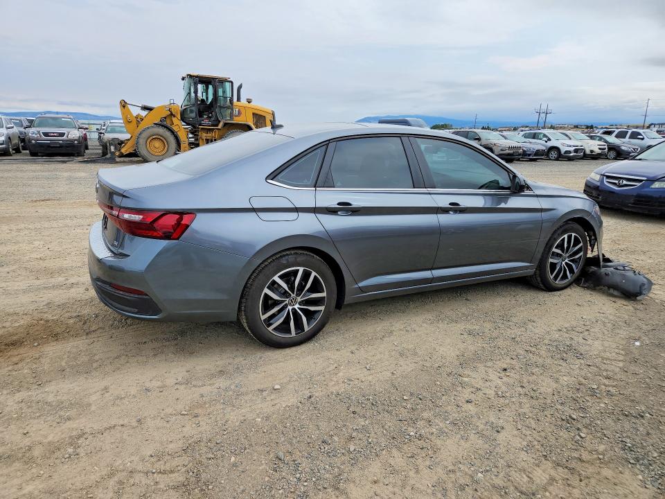 Photo 3 from auction – 2026 VOLKSWAGEN JETTA with VIN 3VW7W7BU2TM013966