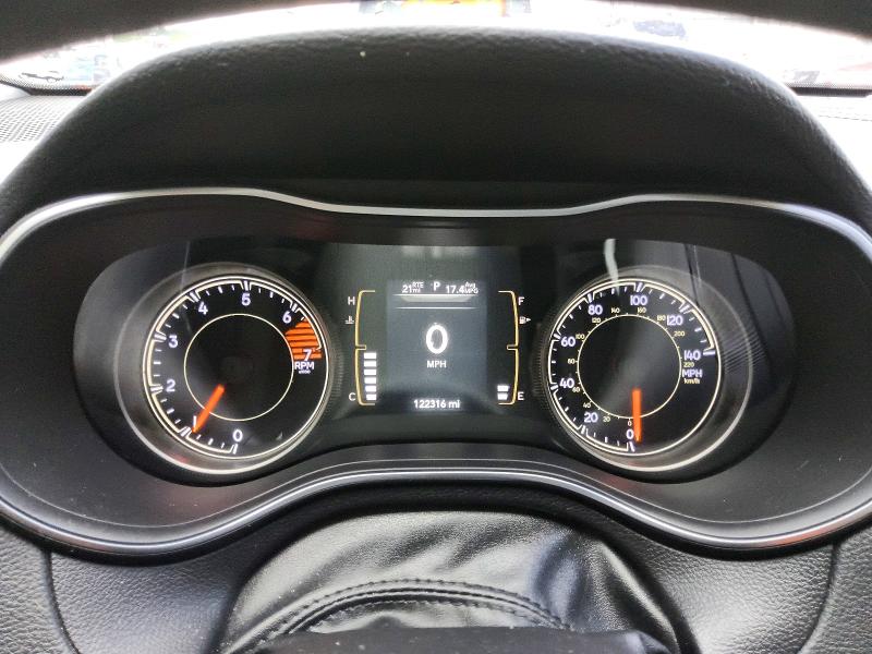 Photo 9 from auction – 2019 JEEP CHEROKEE with VIN 1C4PJLCB7KD358380