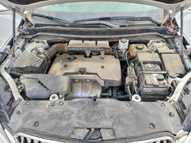Photo 12 from auction – 2017 BUICK ENVISION with VIN LRBFXBSA8HD095773