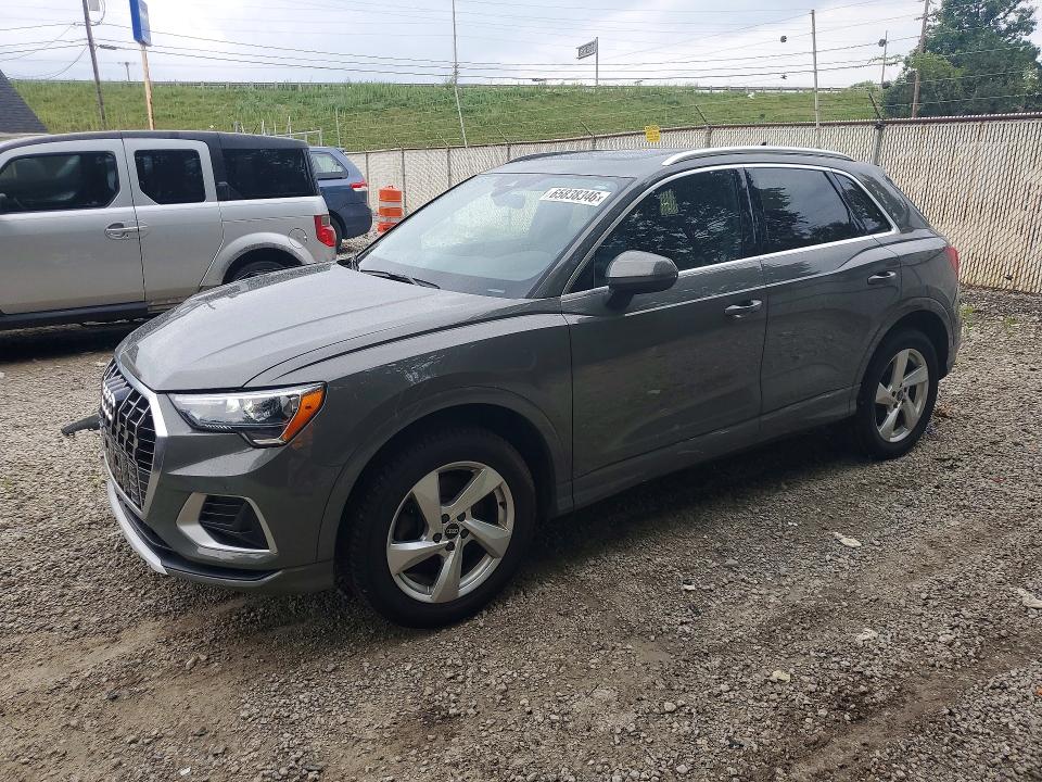 AUDI Q3 2022 with VIN WA1AUCF3XN1002667 - Photo from auction