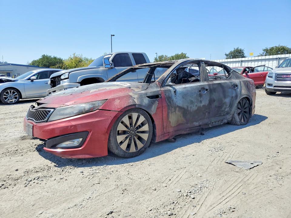 KIA OPTIMA 2012 with VIN 5XXGR4A64CG004683 - Photo from auction