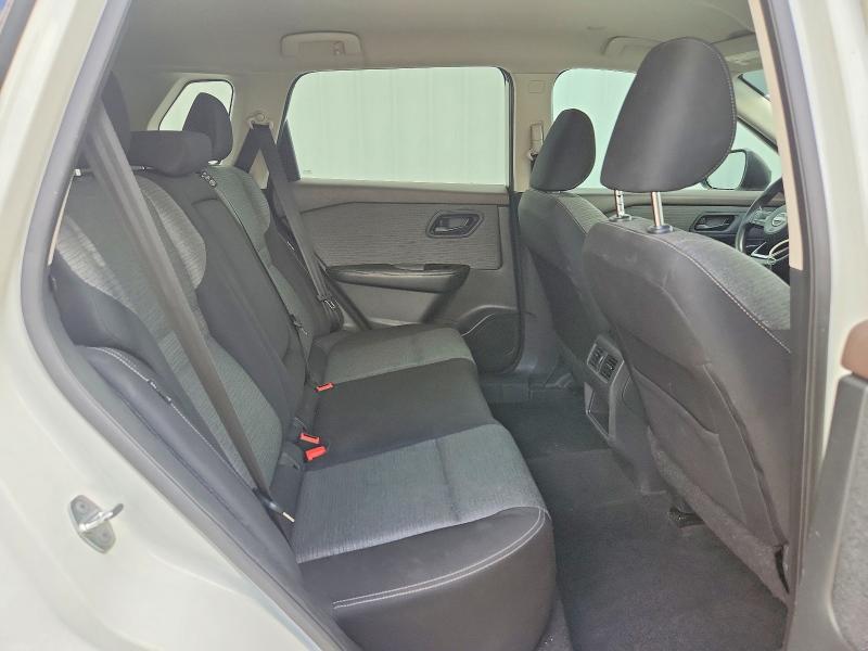 Photo 11 from auction – 2022 NISSAN ROGUE with VIN 5N1BT3AA6NC699595