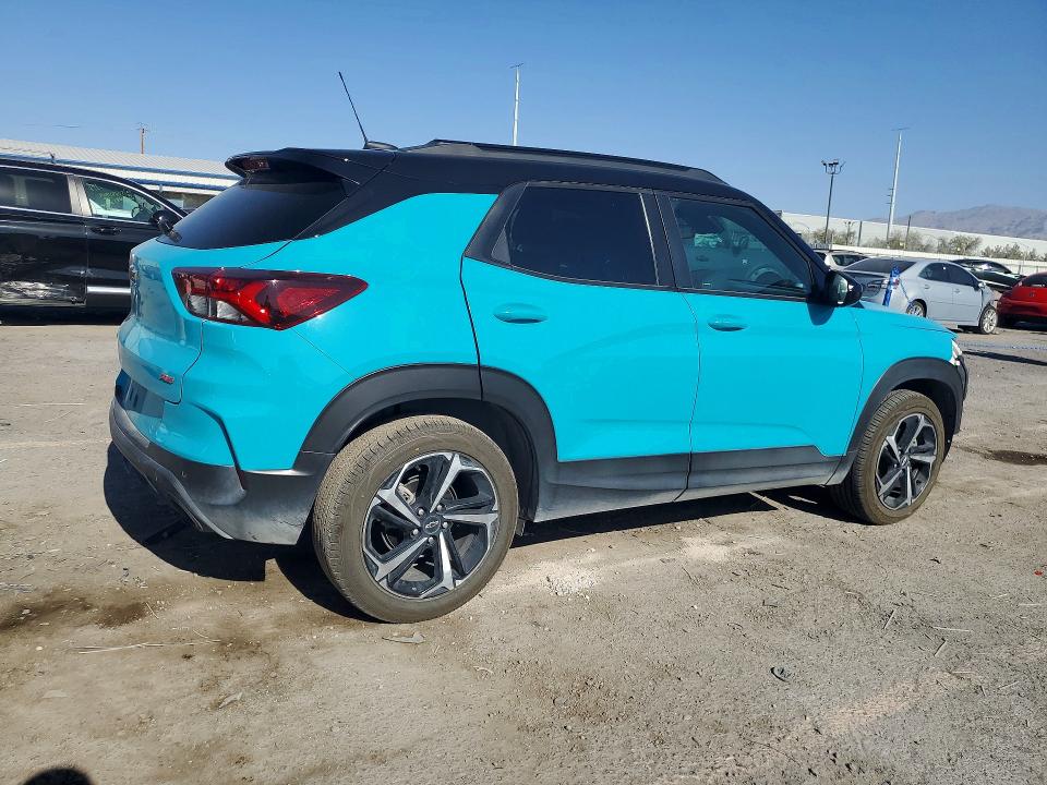 Photo 3 from auction – 2021 CHEVROLET TRAILBLAZER with VIN KL79MTSL3MB158442
