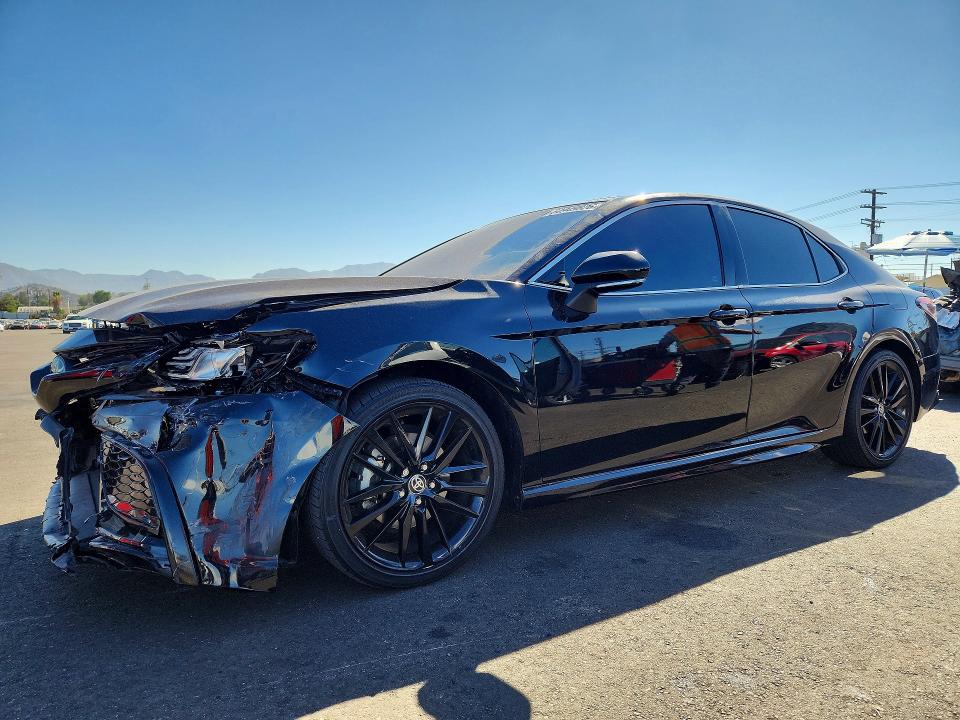 2023 TOYOTA CAMRY - Търг №64949826