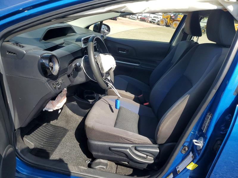 Photo 7 from auction – 2018 TOYOTA PRIUS C with VIN JTDKDTB32J1604845