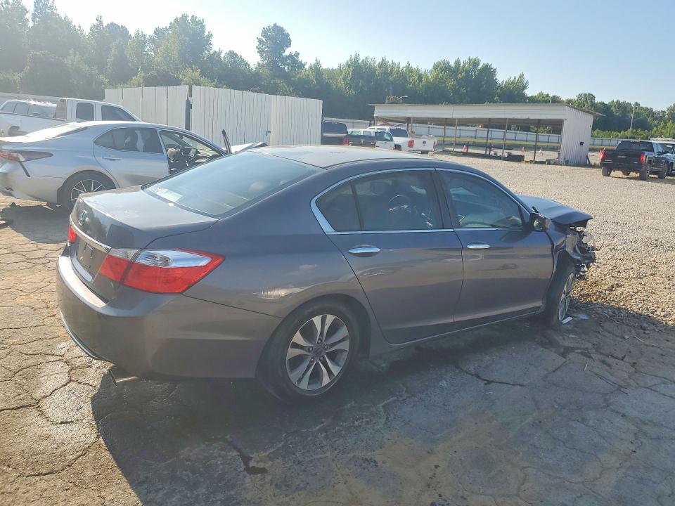 Photo 3 from auction – 2014 HONDA ACCORD with VIN 1HGCR2F37EA014738