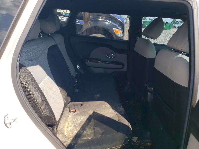 Photo 10 from auction – 2015 KIA SOUL with VIN KNDJP3A55F7144767