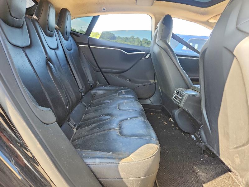Photo 10 from auction – 2014 TESLA MODEL S with VIN 5YJSA1S19EFP56842