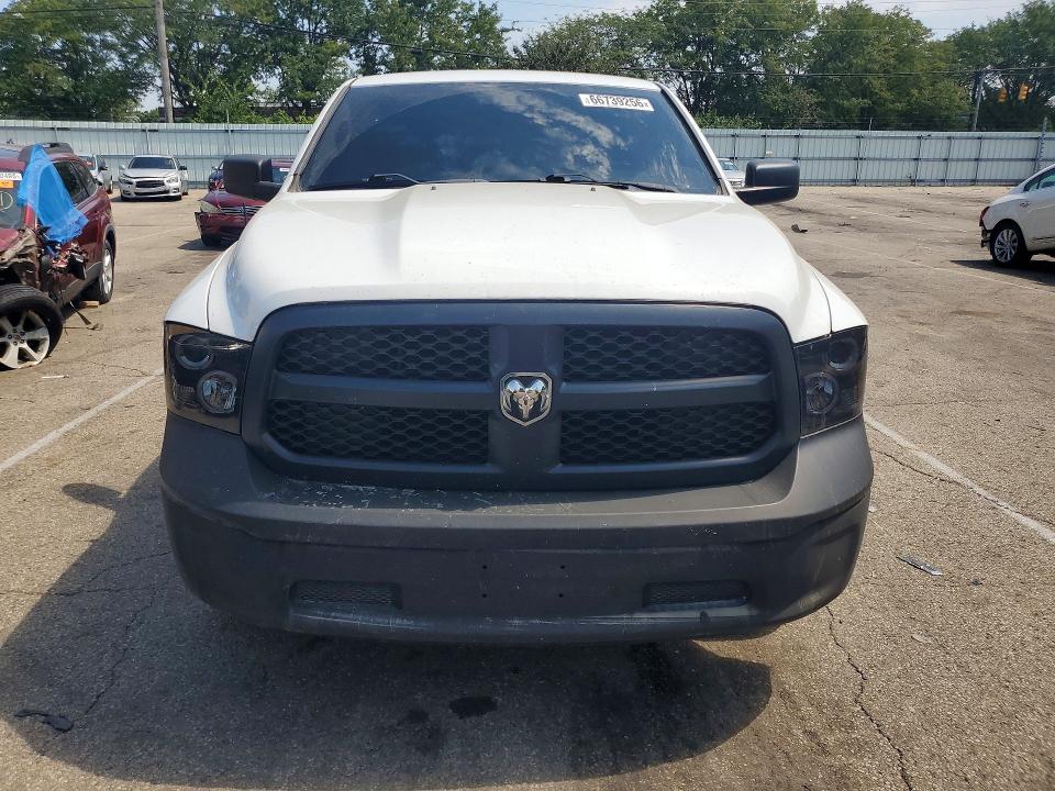 Photo 5 from auction – 2017 RAM 1500 with VIN 1C6RR7FG1HS798994