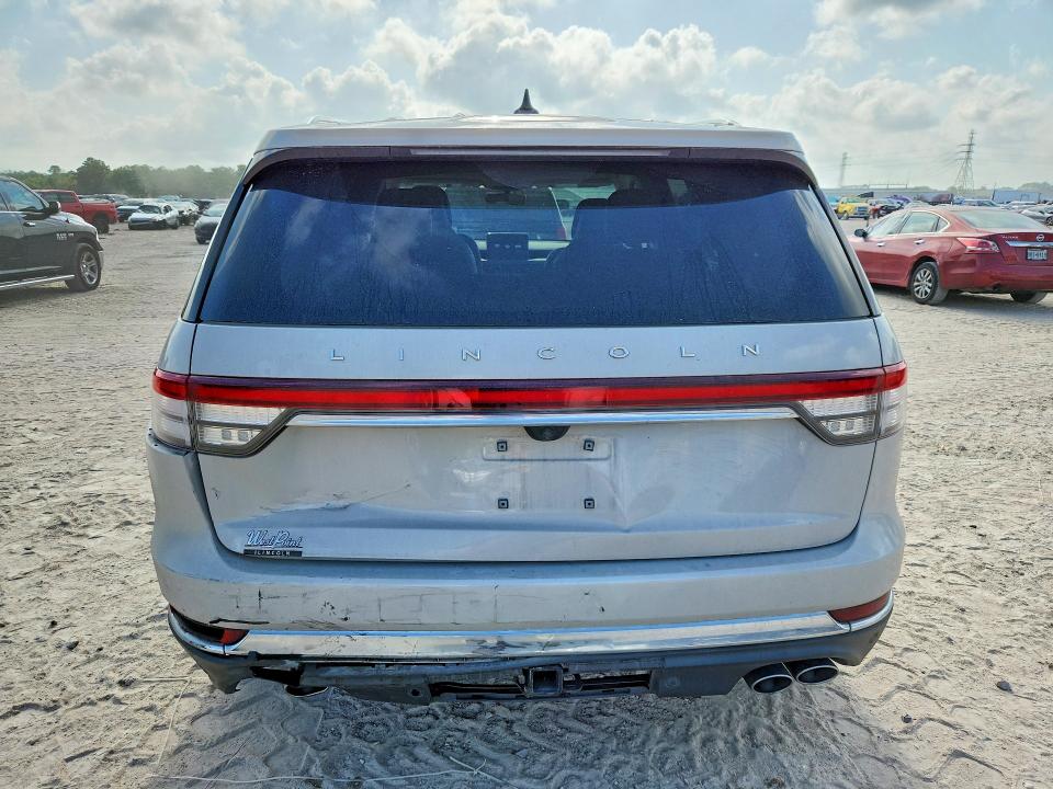 Photo 6 from auction – 2021 LINCOLN AVIATOR with VIN 5LM5J7XC7MGL13838