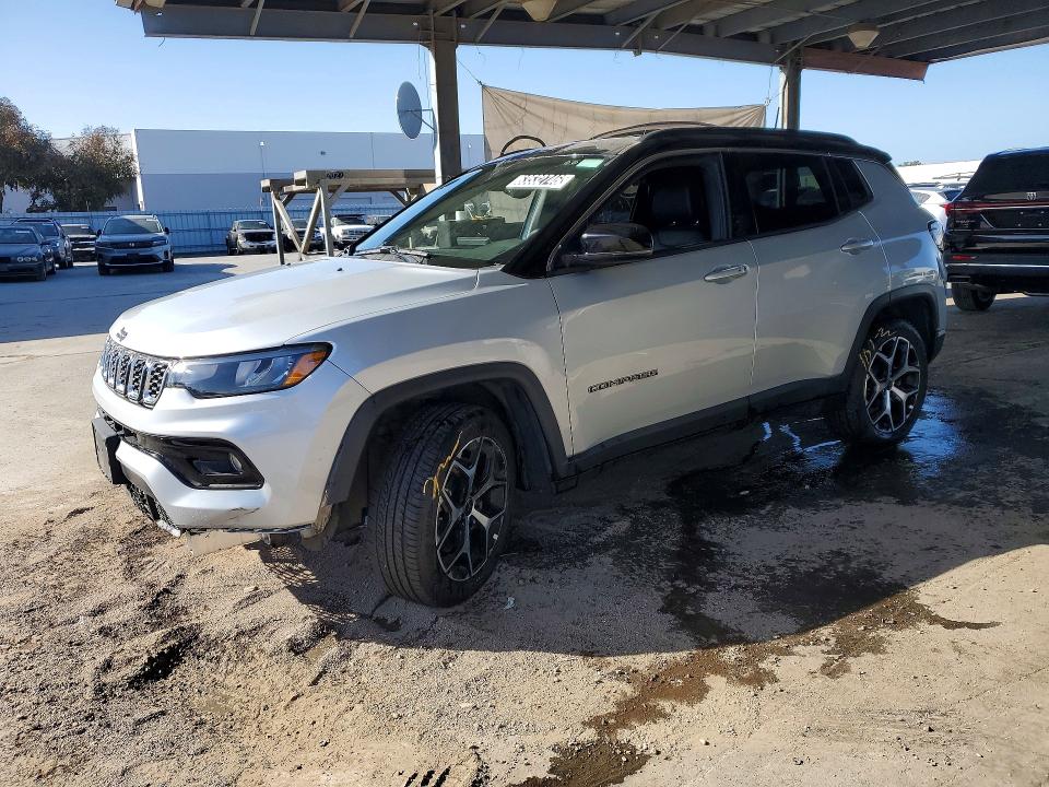 JEEP COMPASS 2025 with VIN 3C4NJDCN5ST557526 - Photo from auction