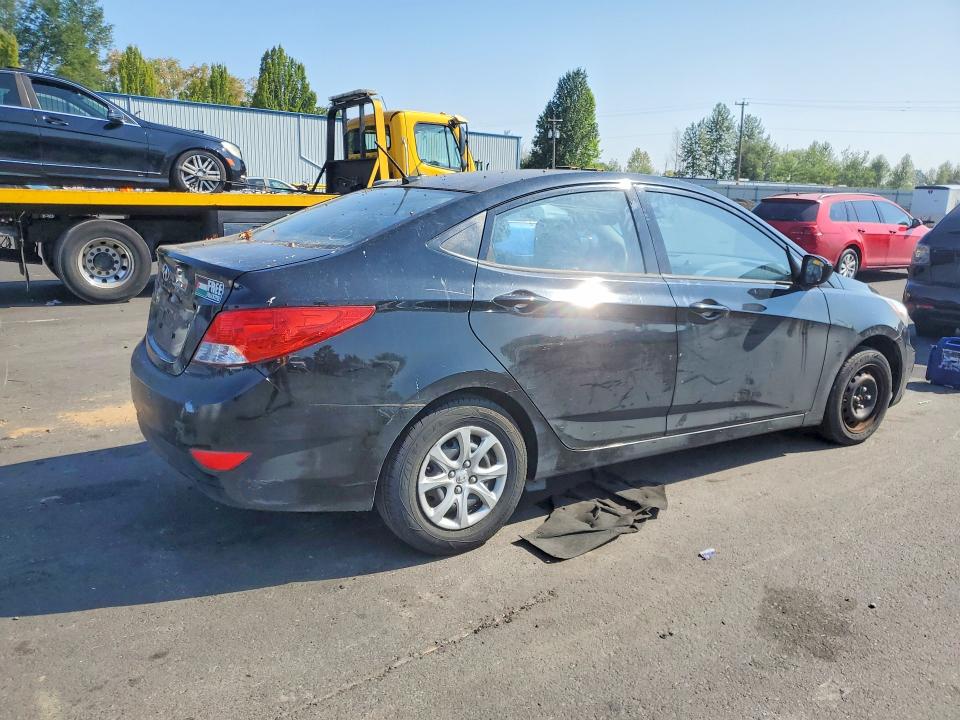 Photo 3 from auction – 2013 HYUNDAI ACCENT with VIN KMHCT4AE1DU462289