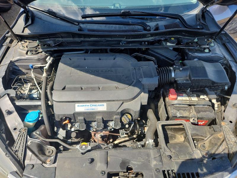 Photo 11 from auction – 2013 HONDA ACCORD with VIN 1HGCR3F83DA018866