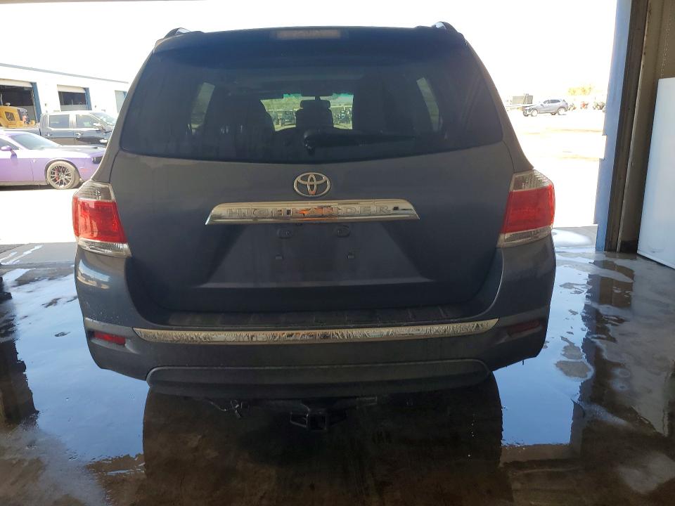 Zdjęcie 6 z aukcji – 2012 TOYOTA HIGHLANDER z VIN 5TDZK3EH0CS081925