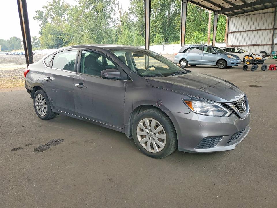 Photo 4 from auction – 2017 NISSAN SENTRA with VIN 3N1AB7AP4HY222161