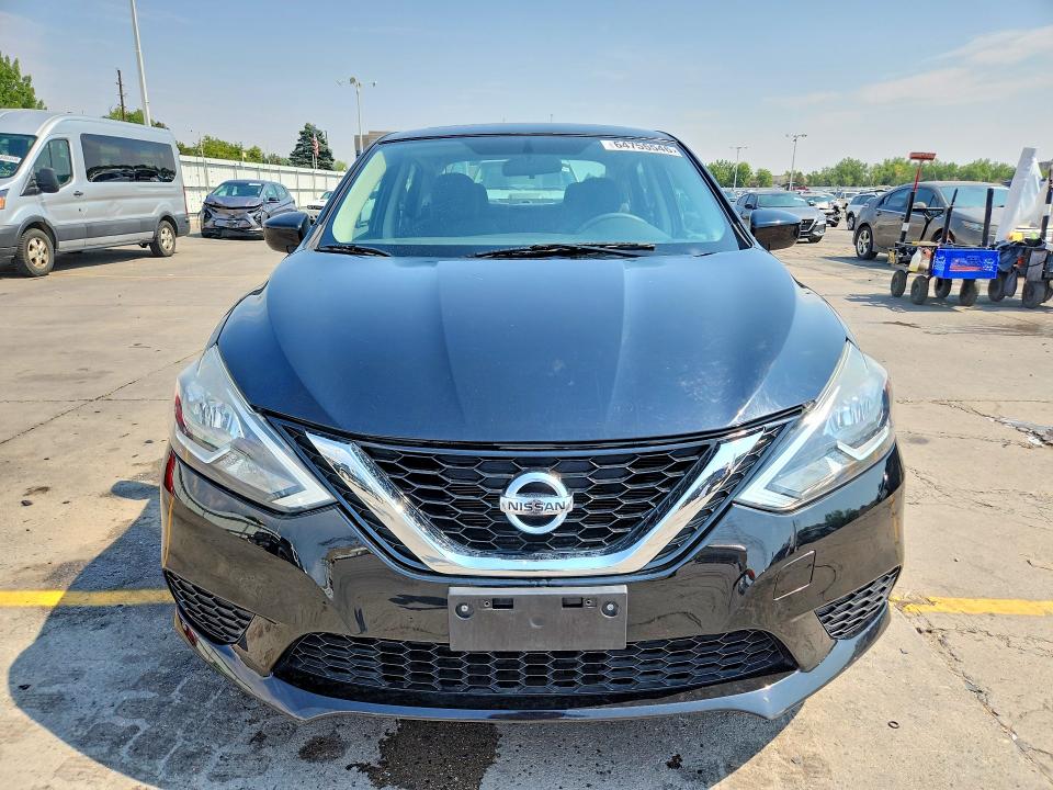 Photo 5 from auction – 2017 NISSAN SENTRA with VIN 3N1AB7AP8HY325924