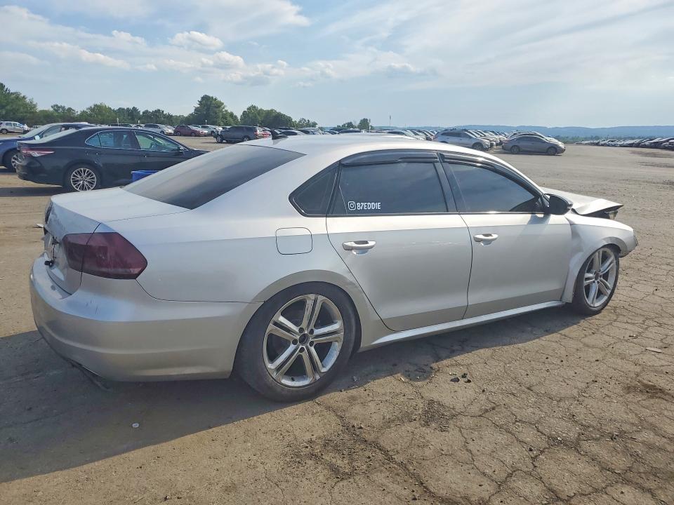 Photo 3 from auction – 2012 VOLKSWAGEN PASSAT with VIN 1VWBM7A32CC024248