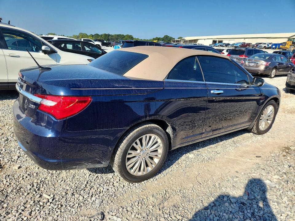 Photo 3 from auction – 2014 CHRYSLER 200 with VIN 1C3BCBFG8EN134978