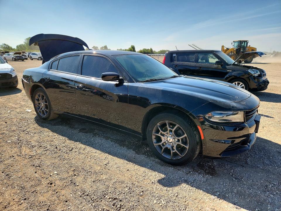 Photo 4 from auction – 2018 DODGE CHARGER with VIN 2C3CDXJG5JH330627