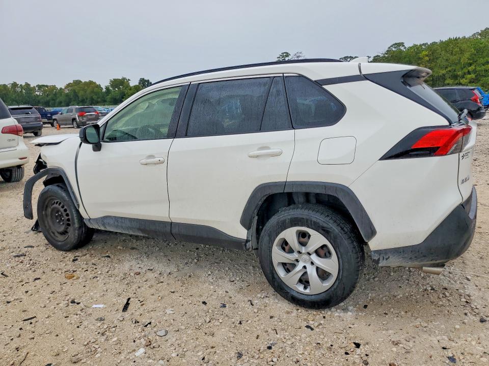 Photo 2 from auction – 2019 TOYOTA RAV4 with VIN JTMH1RFVXKD517275