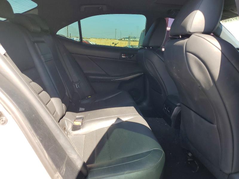 Photo 10 from auction – 2015 LEXUS IS with VIN JTHBE1D27F5019070