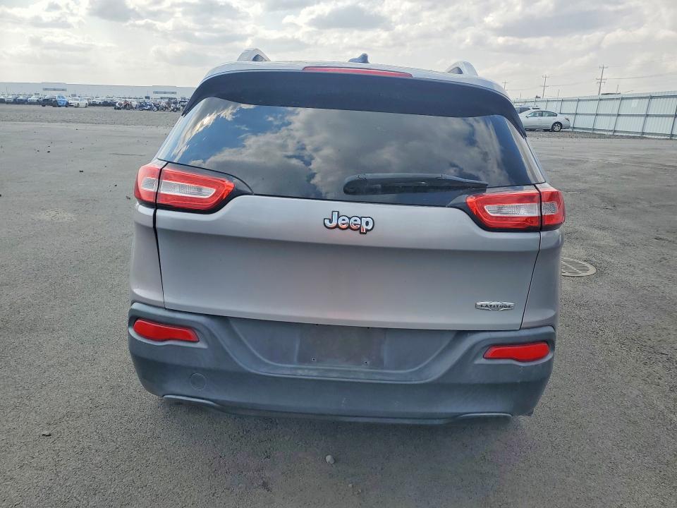 Photo 6 from auction – 2014 JEEP CHEROKEE with VIN 1C4PJLCBXEW252854