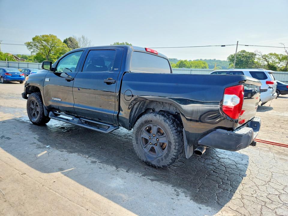 Photo 2 from auction – 2015 TOYOTA TUNDRA with VIN 5TFDW5F17FX463945