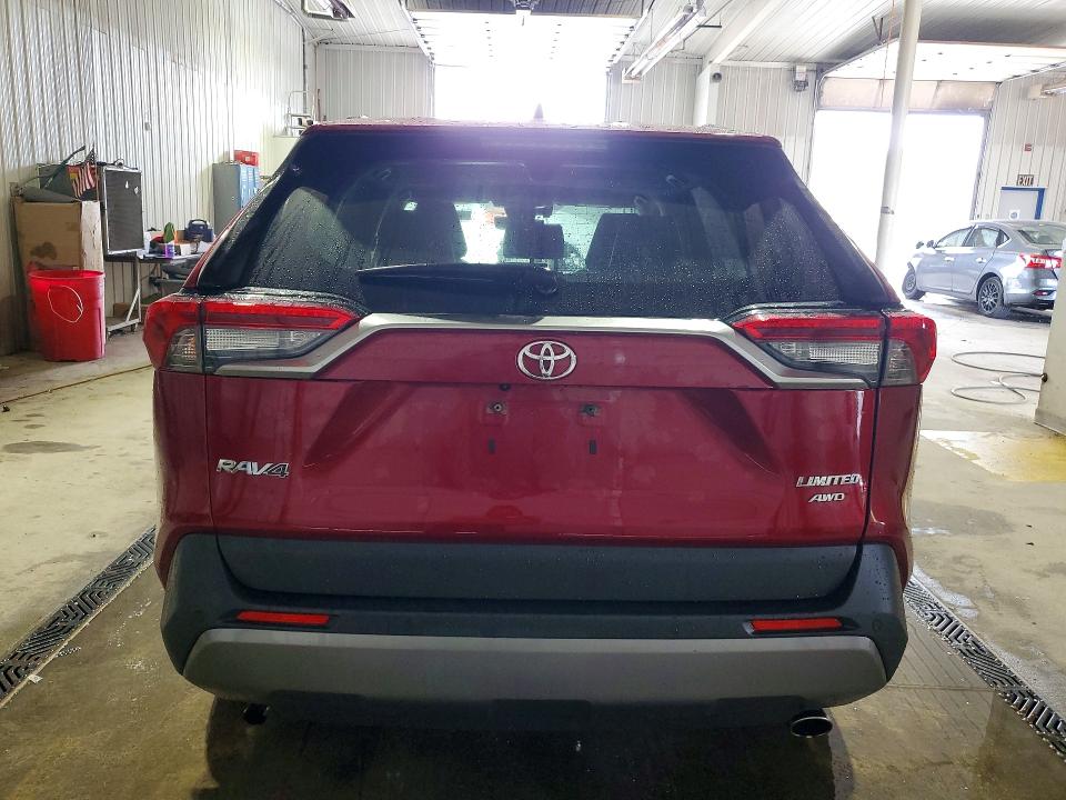 Photo 6 from auction – 2020 TOYOTA RAV4 with VIN JTMN1RFV7LJ026670