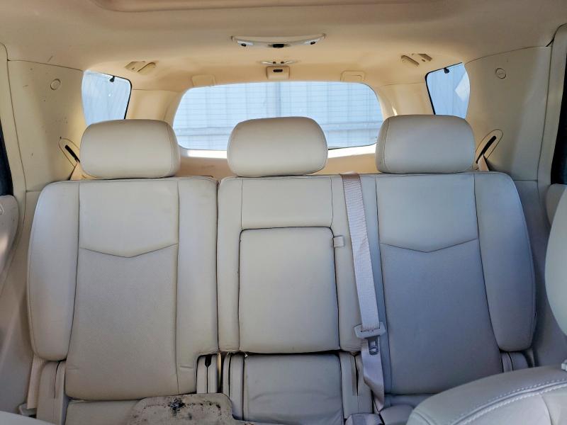 Photo 10 from auction – 2005 CADILLAC SRX with VIN 1GYEE637350172656