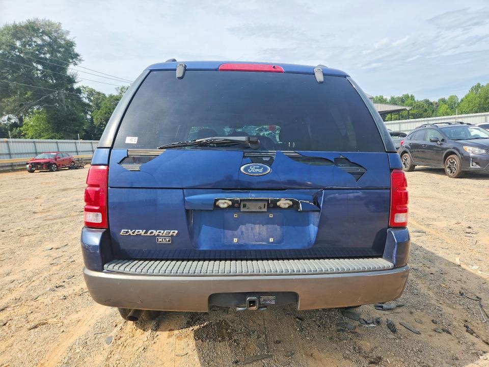 Photo 6 from auction – 2004 FORD EXPLORER with VIN 1FMZU63K04UB32679