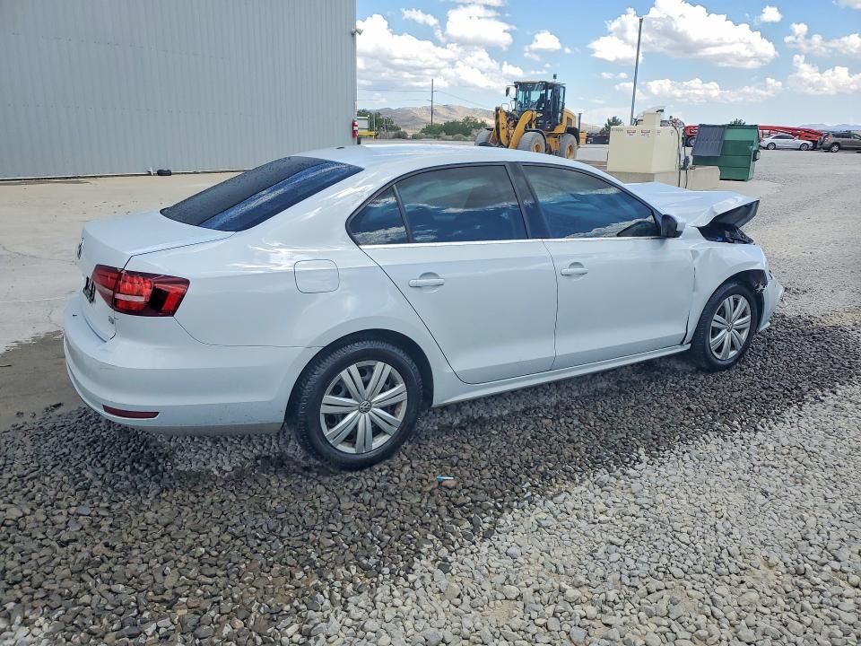 Photo 3 from auction – 2017 VOLKSWAGEN JETTA with VIN 3VW2B7AJ9HM414919
