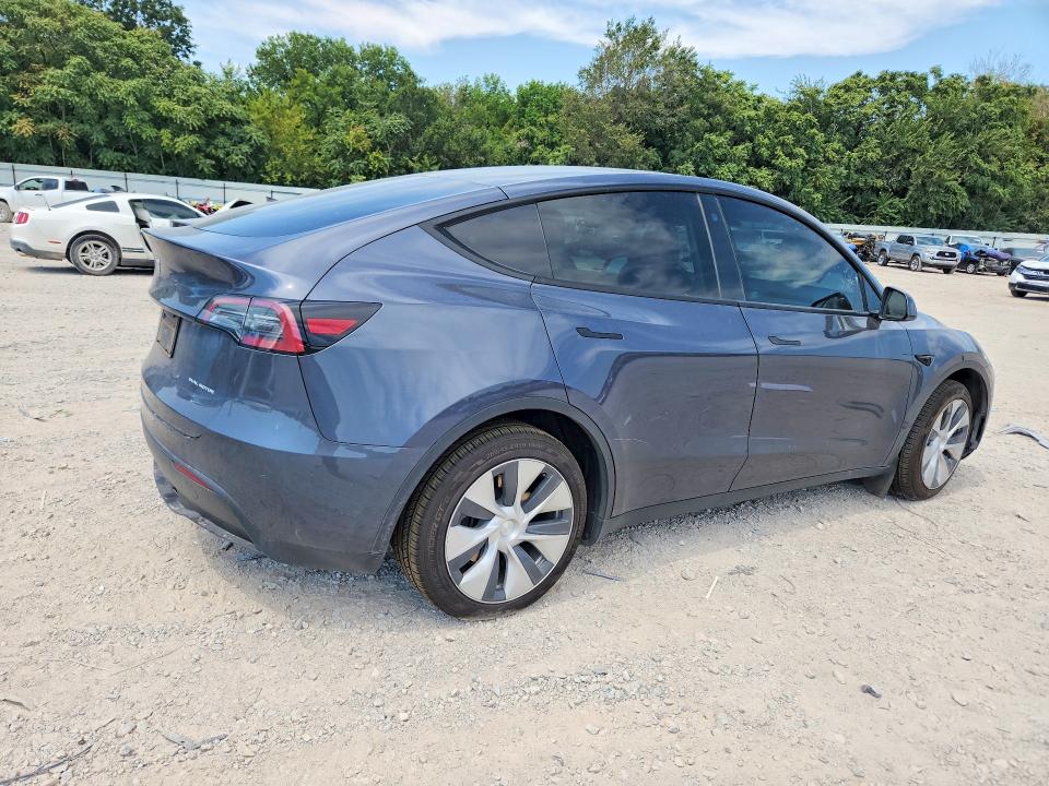 Photo 3 from auction – 2023 TESLA MODEL Y with VIN 7SAYGDEE1PF597748
