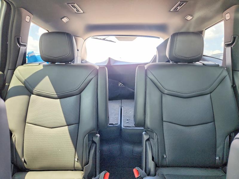 Photo 10 from auction – 2023 CADILLAC XT6 with VIN 1GYKPDRS7PZ128638